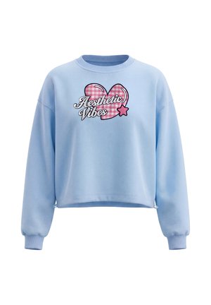 Felpa azzurro chiaro a maniche lunghe, con un cuore a quadretti rosa, una stella e il testo "Aesthetic Vibes" sul davanti.