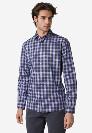 Langarmhemd mit blau-weißer Karomusterung und Button-Down-Kragen, mit einer glatten Baumwolltextur und geradem Saum.