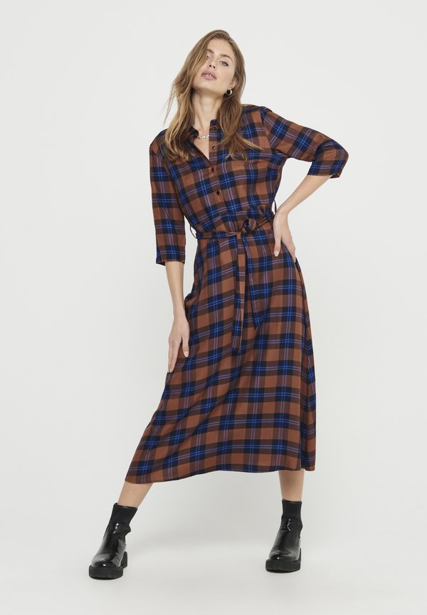 STAY 3/4 MIDCALF WVN - Shirt dress