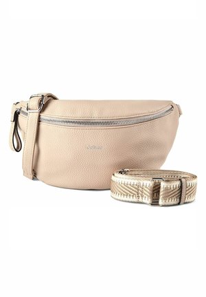 Beigetönte, strukturierte Leder-Gürteltasche mit silbernem Reißverschluss und Schnalle, daneben ein abnehmbarer, gewebter Riemen mit Muster.