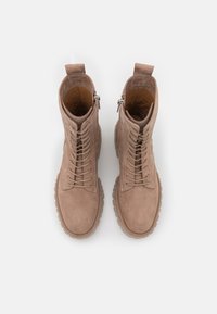 Shabbies Amsterdam Stivaletti con plateau - beige