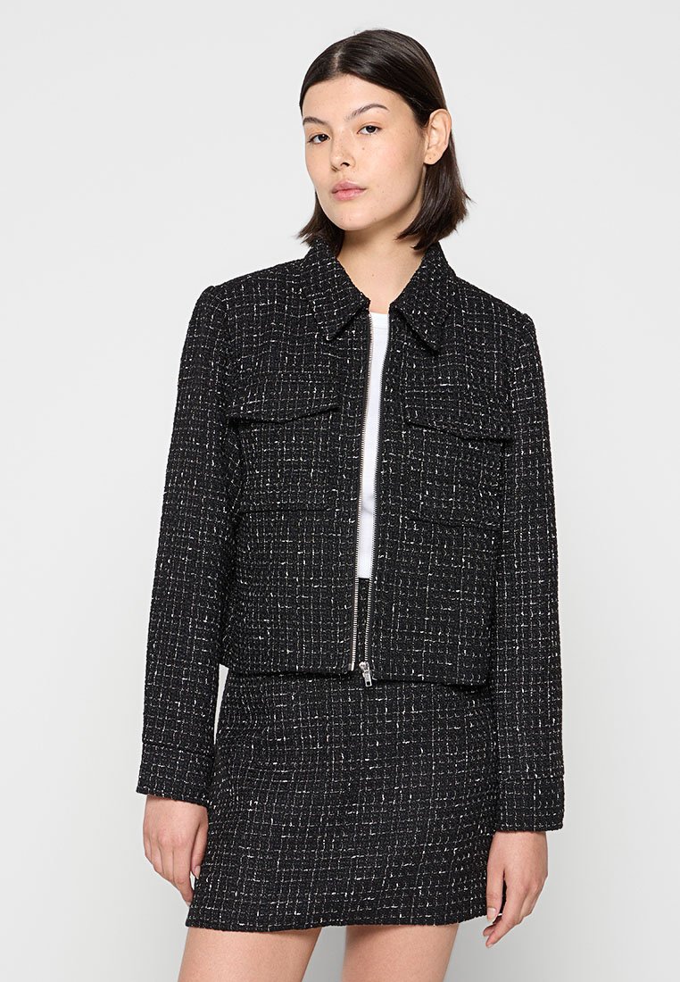 Chaqueta fina