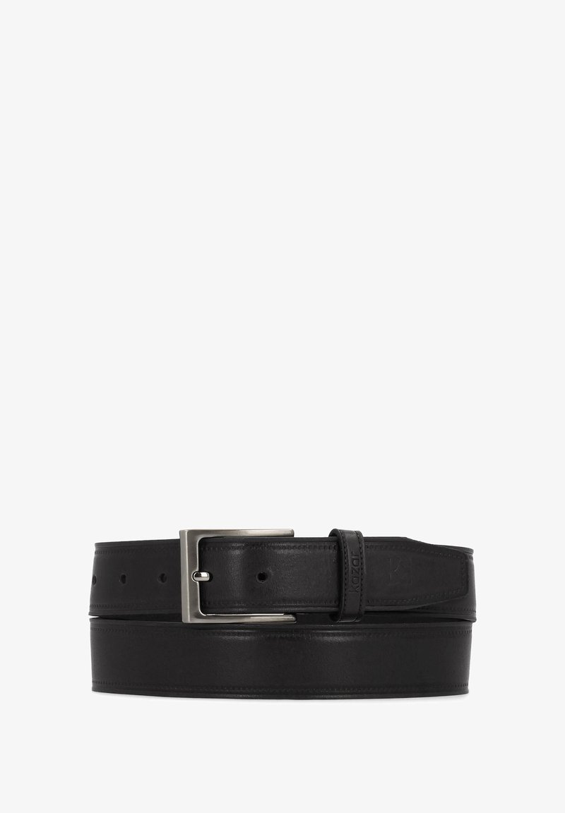 Cinturón de cuero negro con hebilla rectangular de metal plateado, textura lisa, diseño plano y varios agujeros para ajustar la talla.