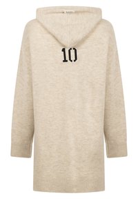 Beige gebreide hoodie met een zachte textuur, met een grote zwarte "10" op de achterkant en geribbelde manchetten en zoom.