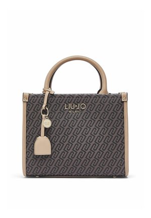 Sac à main avec poignées et garniture beiges, corps marron à motifs, logo doré "LIU JO MILANO" et étiquette et breloque assorties en beige.