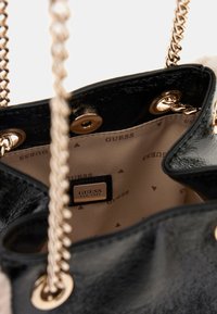 Guess DAVIKA - Borsa a tracolla - nero