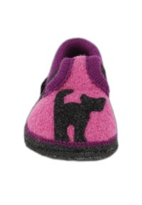 Roze vilten slipper met een zwart katten silhouetdesign. Voorzien van paarse accenten en elastische zijpanelen voor gemakkelijk aan- en uittrekken. Rond teenmodel.
