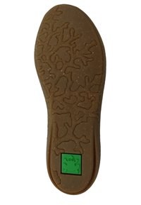 El Naturalista Vikbara ballerinaskor - black