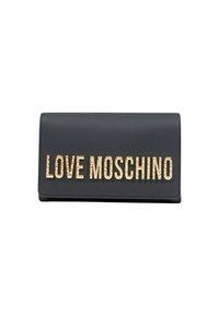 Clutch rettangolare nera con lettering dorato testurizzato "LOVE MOSCHINO" sul risvolto anteriore.