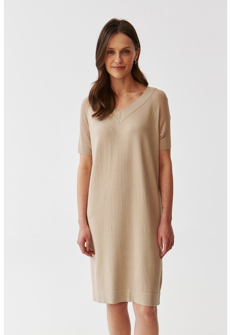 TATUUM - TAYA - Strickkleid - beige, Vergrößern