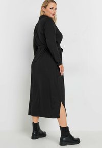 Yours Clothing Maxiklänning - black