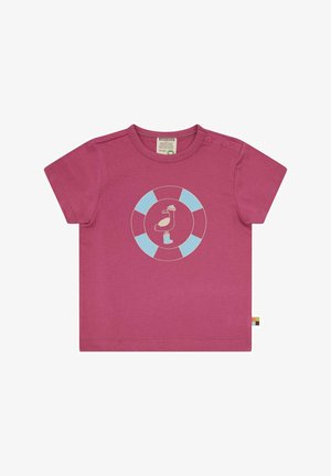 T-shirt in cotone rosa a maniche corte con un design centrale di un salvagente blu chiaro e rosso, con un fenicottero stilizzato al centro.