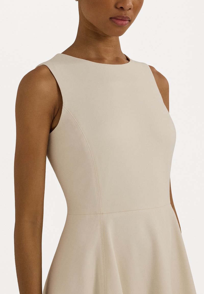 Lauren Ralph Lauren PONTE FIT AND FLARE DRESS - Jersey dress - mascarpone cream/off-white - Zalando.ie Lauren Ralph Lauren PONTE FIT AND FLARE DRESS - Jersey dress - mascarpone cream/off-white - Zalando.ie