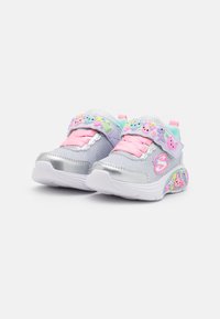 Skechers LIL DREAMERS - Sneakers laag - silver/multi-coloured