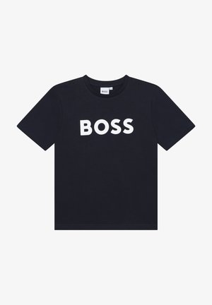 Camiseta de algodón azul marino con letras blancas en negrita "BOSS" en el frente, mangas cortas y cuello redondo.