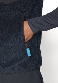 Patagonia CLASSIC RETRO-X VEST - Brezrokavnik - pitch blue