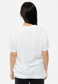 Paradiso Clothing BRING ME THE HORIZON DINOSAUR UNISEX - Print T-shirt - white