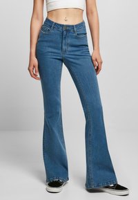 Urban Classics - HIGH WAIST - Džíny Bootcut - clearblue washed Miniatura obrázku 1