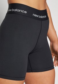 New Balance SLEEK HIGH RISE SPORT SHORT - Tights - black