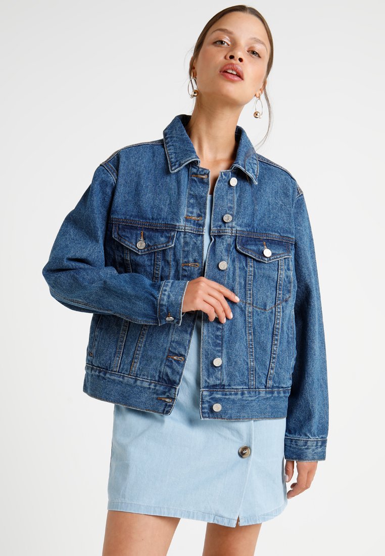 Missguided Petite OVERSIZED JACKET Jeansjakke blue Missguided Petite Jeansjakke - stonewash