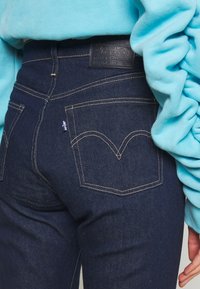 Levi's® Made & Crafted Jeans a sigaretta - rinsed denim