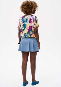 blue shadow LUNA niebieski