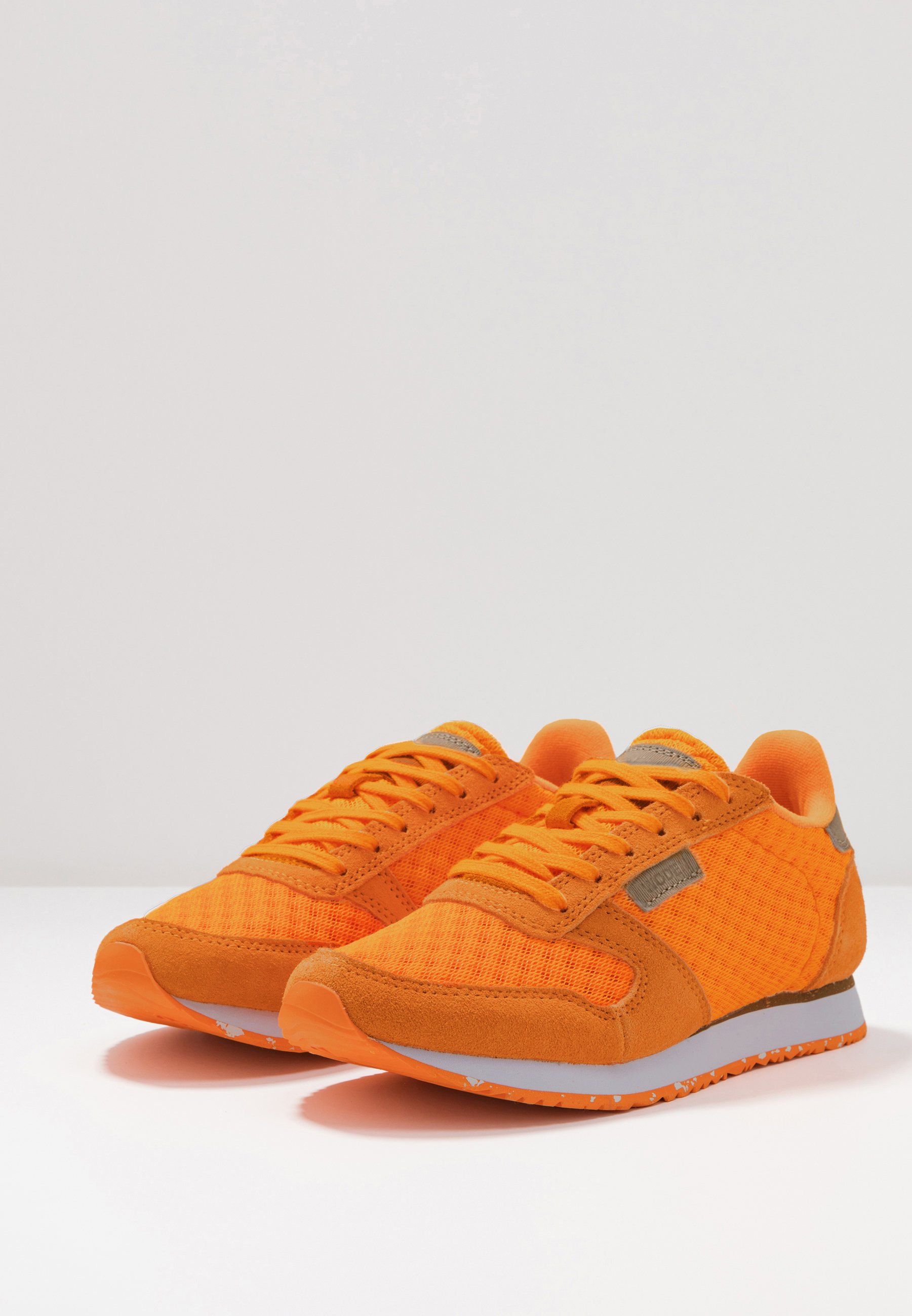 woden sneakers orange