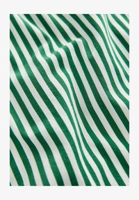 Valitud, green stripe