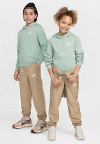 Nike Sportswear - SPORTSWEAR CLUB FLEECE - Bluză de molton - steam white Imagine miniatură 1