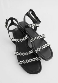 Next Sandaler - black