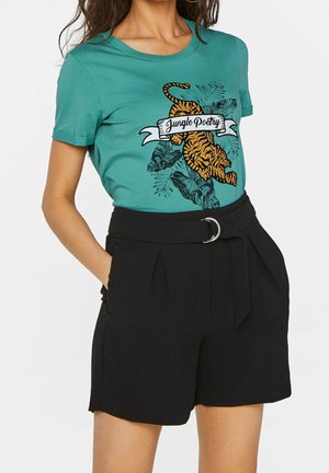 T-shirt print - light green