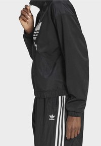 adidas Originals Sportovní bunda - black