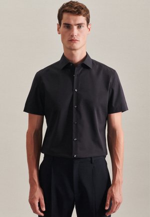 KENT SHAPED FIT - Hemd - schwarz