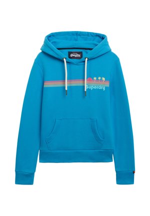 Niebieska bluza z kapturem, kieszenią z przodu, białymi sznurkami do regulacji oraz wielokolorowym paskiem z motywem palmy i napisem "Superdry" na piersi.
