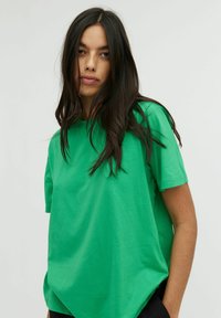 mbyM BEEJA-M - Paprasti marškinėliai - bright green