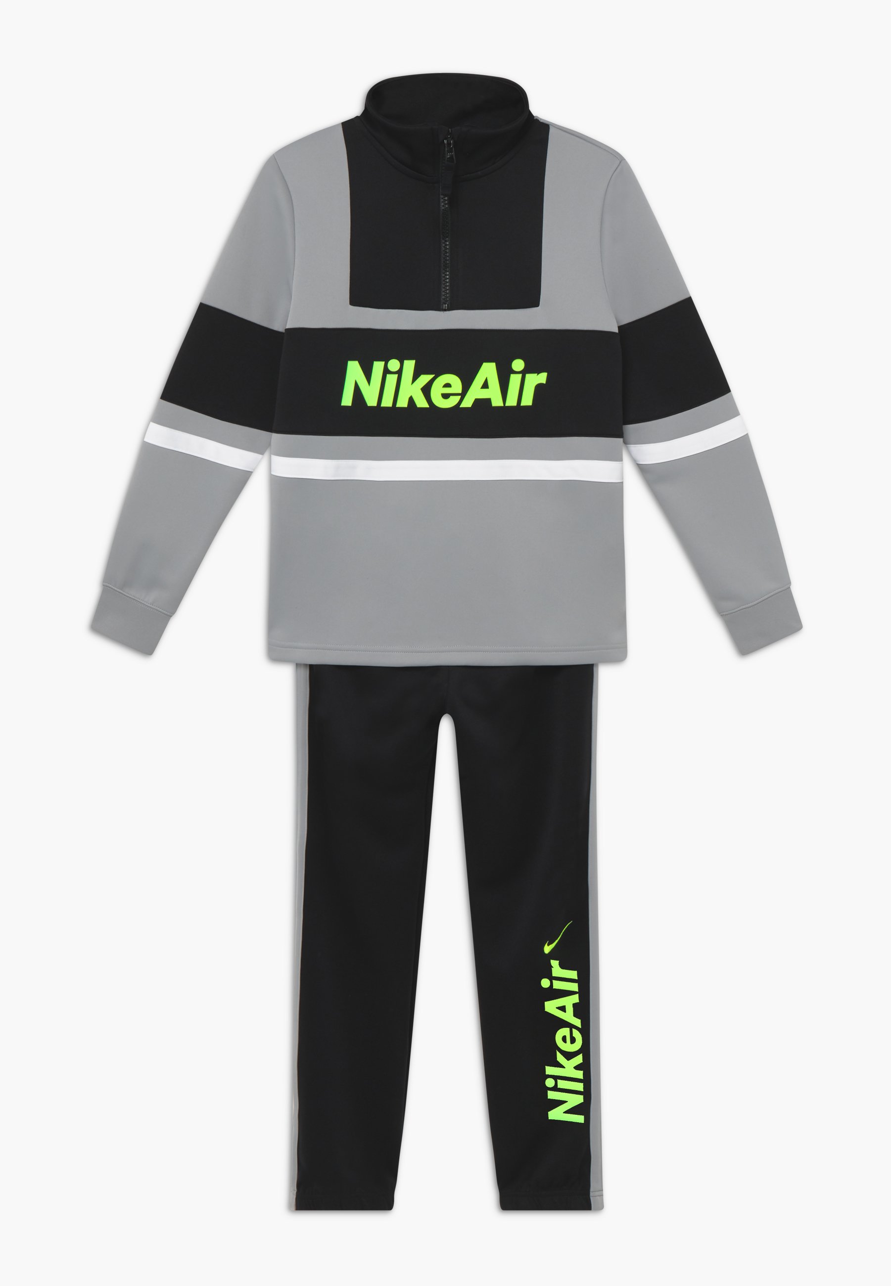 grey and black nike tracksuit