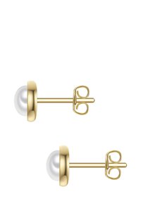 Zlaté náušnice so zaoblenou perlou v hladkom bezelovom osadení. Náušnicová tyčinka s bezpečným motýlikovým uzáverom.