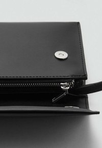 Mango Borsa a tracolla - black