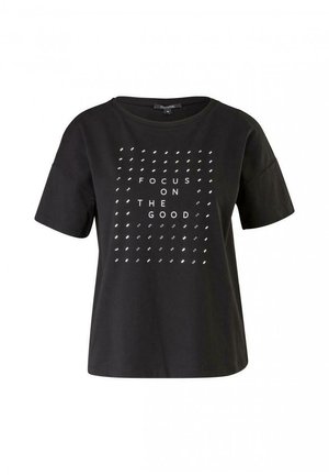 T-shirt noir à manches courtes avec motif de points argentés et les mots "FOCUS ON THE GOOD" imprimés en blanc, centrés sur le devant.