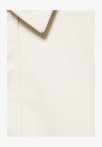 Non sélectionné, white