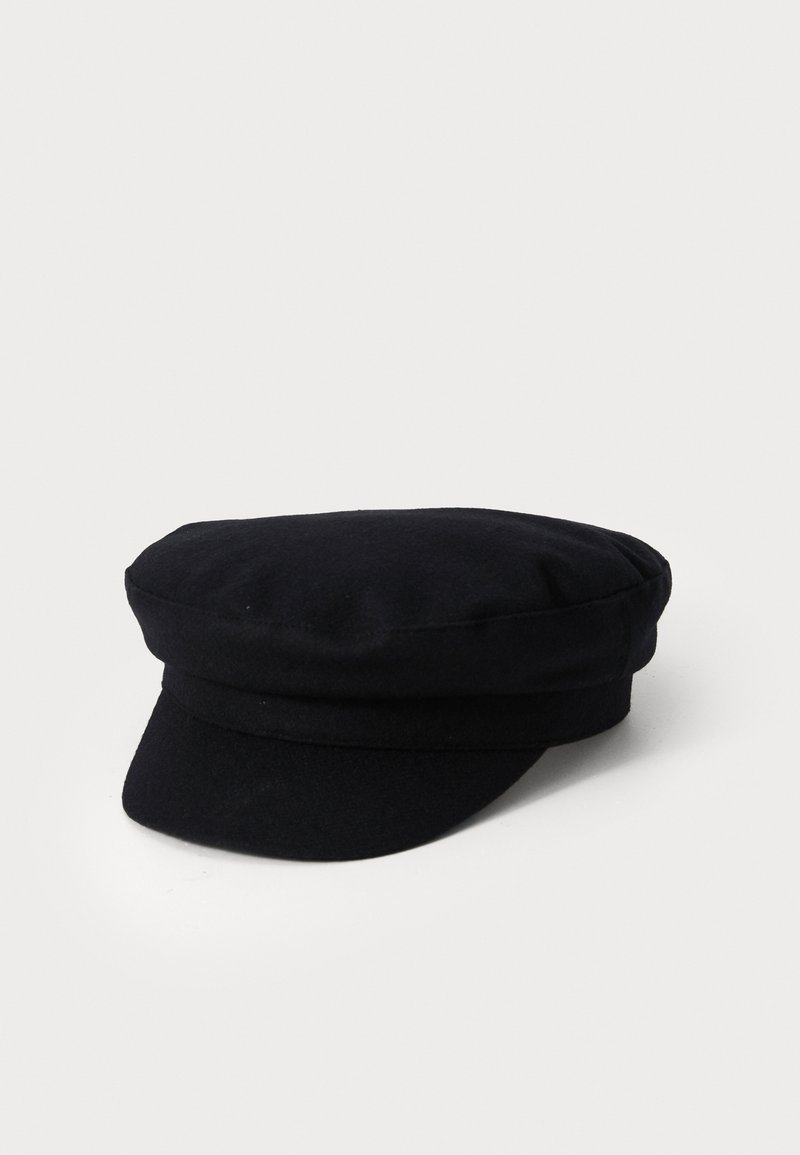 Must must cap ümarate külje, tasane visor ja kaks horisontaalset riba ees. Pehme tekstuur ja struktureeritud disain.