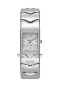 Metallarmbanduhr mit einem Armband aus Edelstahl. Das quadratische Ziffernblatt zeigt ein silbernes Ziffernblatt mit Stundenmarkierungen. Verfügt über eine auffällige "DIESEL"-Markierung.