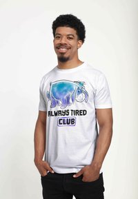 Henry Tiger DISNEY WINNIE THE POOH EEYORE TIRED CLUB UNISEX - T-shirt z nadrukiem