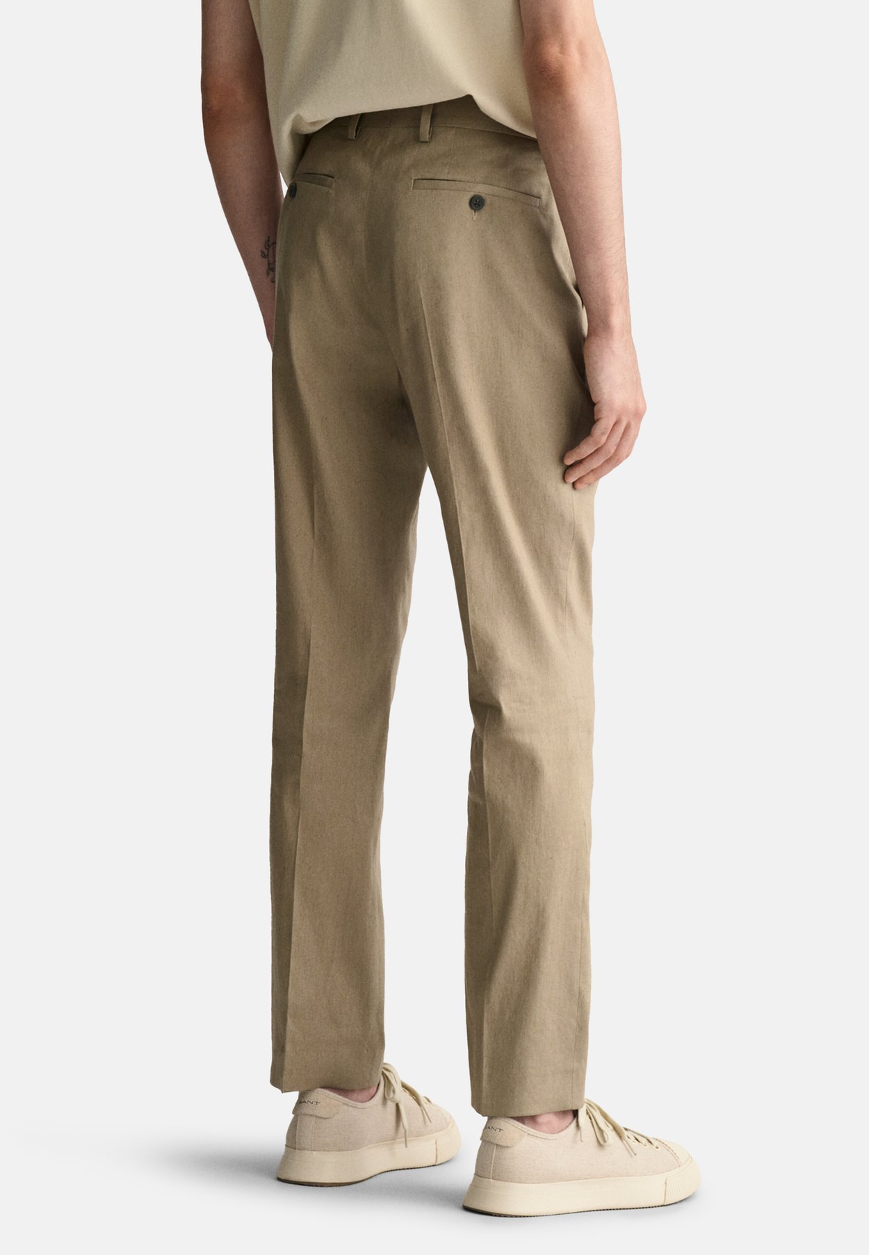 SLIM FIT