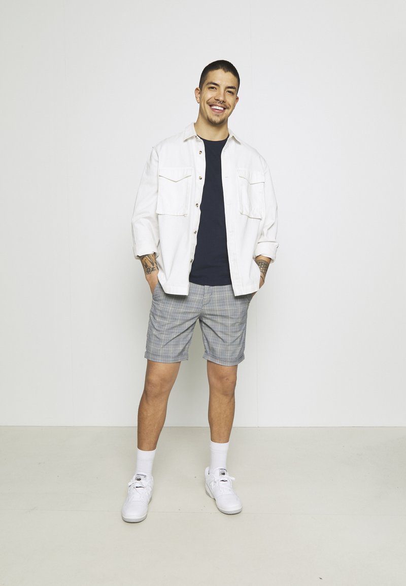 Fitch S/S Crew Tee main image 0