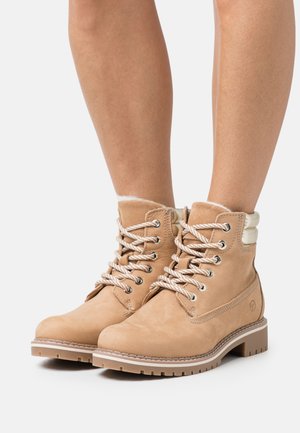 Tamaris Winter boots - camel