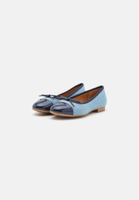 Billi Bi Balerīnas laiviņas - navy/light blue denim