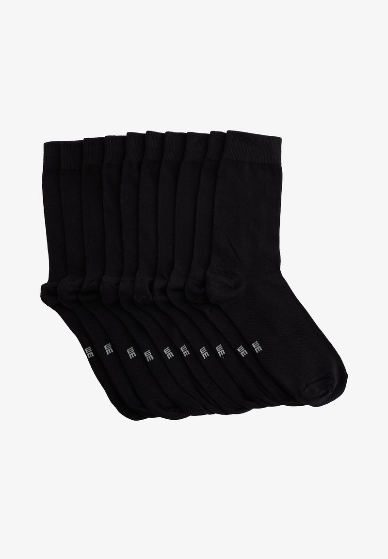 Svarta strumpor gjorda av ett mjukt, stretchigt material. Har en ribbad mudd och en logotyp som är tryckt på sidan. Förpackningen innehåller flera par.