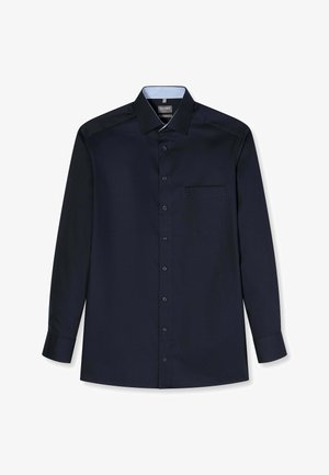 Heren overhemd met lange mouwen in donker marineblauw, voorzien van knopen aan de voorkant, een borstzak aan de linkerkant en een puntige kraag met lichtblauwe voering aan de binnenkant.