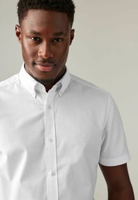 Next STRETCH OXFORD SHORT SLEEVE REGULAR FIT - Ing - white
